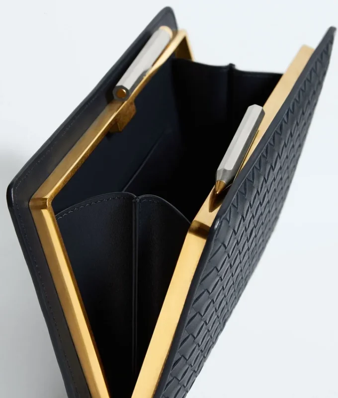 Agenda-clutch Agenda-clutch