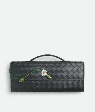 Andiamo Clutch