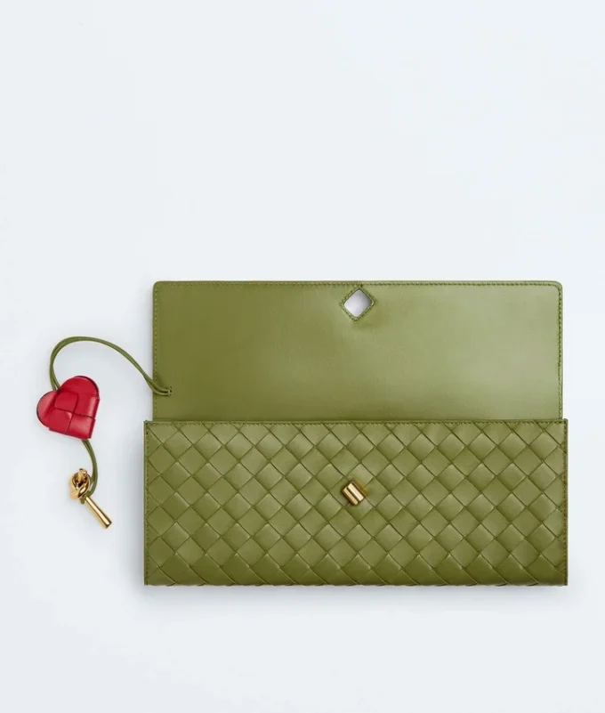 Andiamo Clutch Andiamo Clutch