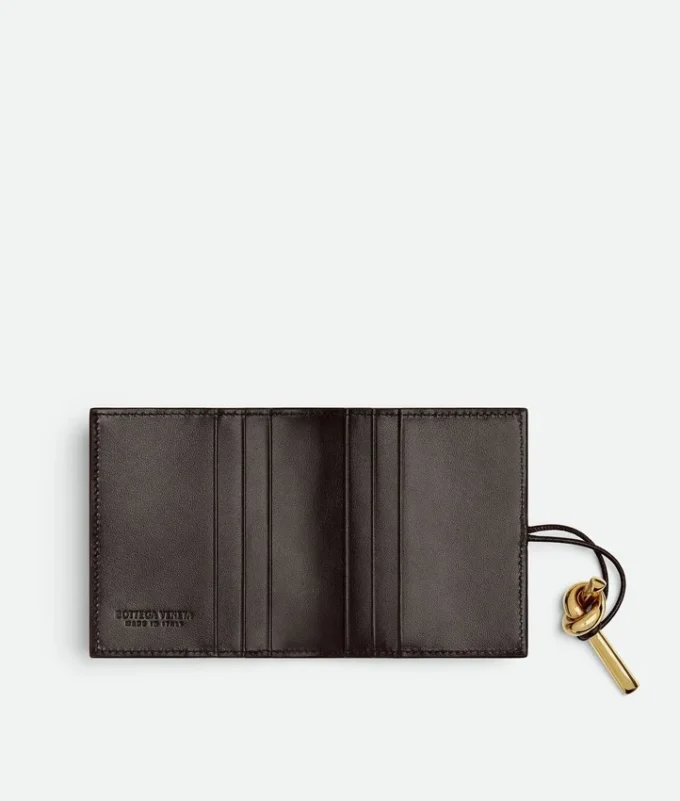 Andiamo kortfodral med lock Andiamo kortfodral med lock