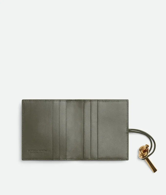 Andiamo kortfodral med lock