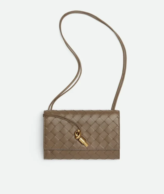 Andiamo-pouch med rem Andiamo-pouch med rem