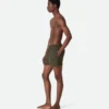 Badshorts i nylon med Intrecciato-mönster Badshorts i nylon med Intrecciato-mönster