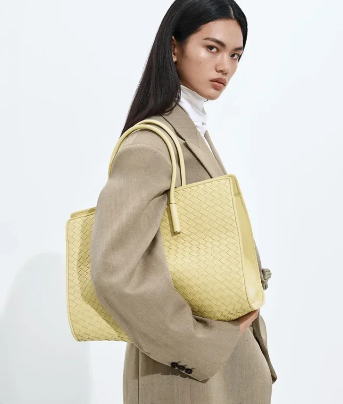 Barbara Tote Barbara Tote