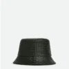 Bucket hat i Intrecciato-läder Bucket hat i Intrecciato-läder
