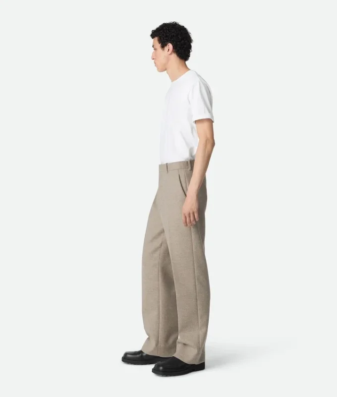 Byxor i ull och kashmir Byxor i ull och kashmir