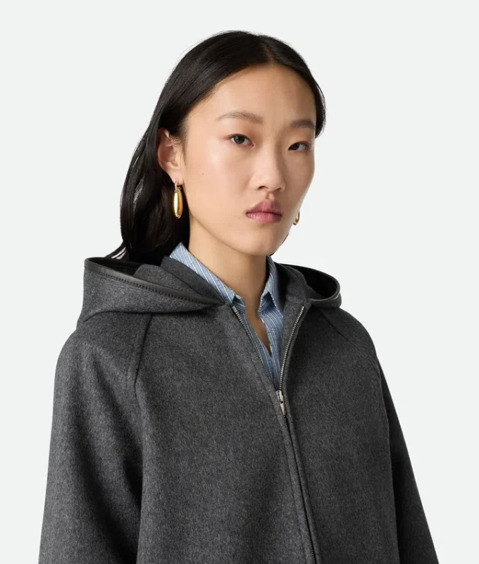 Dubbelvänd blouson i ull Dubbelvänd blouson i ull