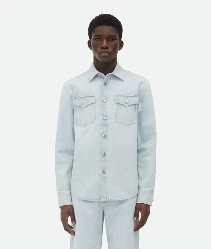 Extra blekt denimskjorta Extra blekt denimskjorta