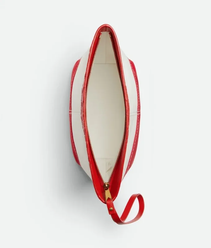 Flip Flap Medium-pouch Flip Flap Medium-pouch