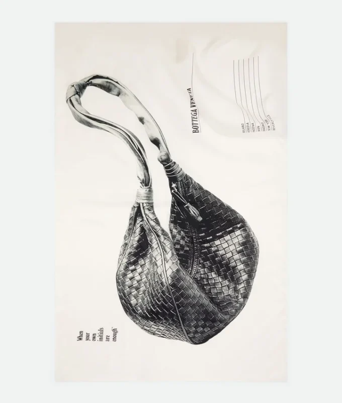 Foulard i tryckt silkestwill Foulard i tryckt silkestwill