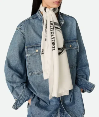 Foulard i tryckt silkestwill Foulard i tryckt silkestwill
