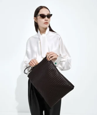 Giornale-Pouch