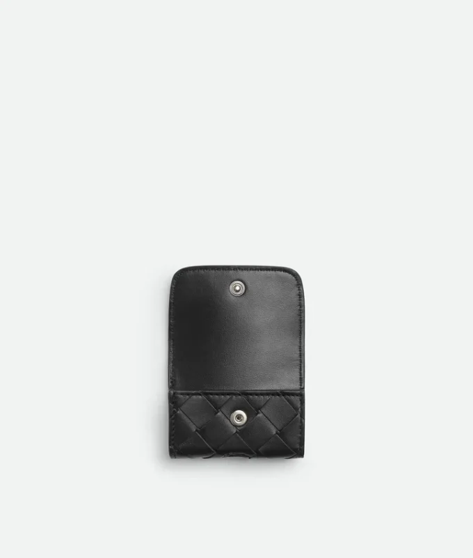 Intrecciato Airpods-fodral med krok Intrecciato Airpods-fodral med krok