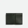 Intrecciato Diagonal Slim Flap kortfodral Intrecciato Diagonal Slim Flap kortfodral