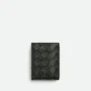 Intrecciato Diagonal Slim Flap kortfodral Intrecciato Diagonal Slim Flap kortfodral
