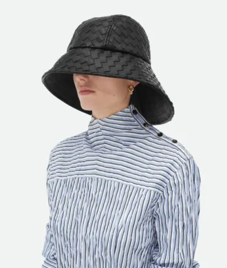 Intrecciato-hatt i läder