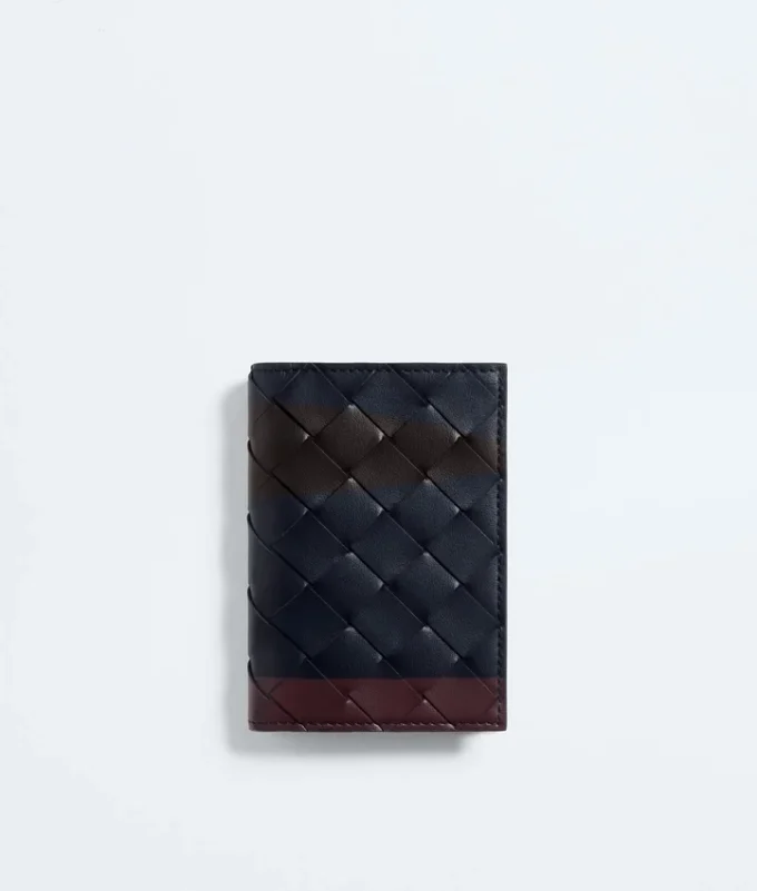Intrecciato kortfodral med lock
