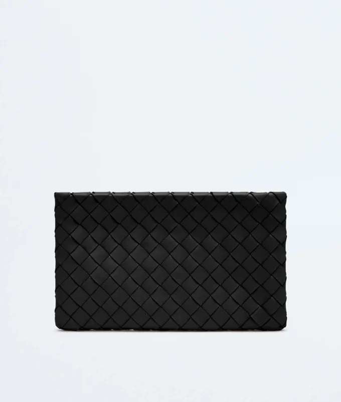 Intrecciato liten platt Pouch Intrecciato liten platt Pouch