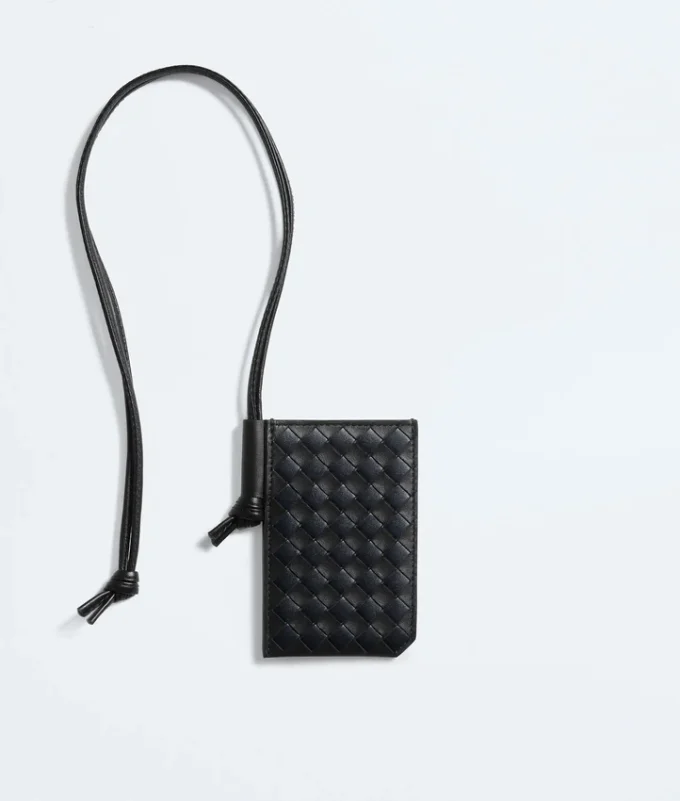 Intrecciato Piccolo Badge Holder Intrecciato Piccolo Badge Holder