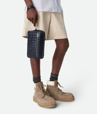 Intrecciato-pouch med handledsrem Intrecciato-pouch med handledsrem