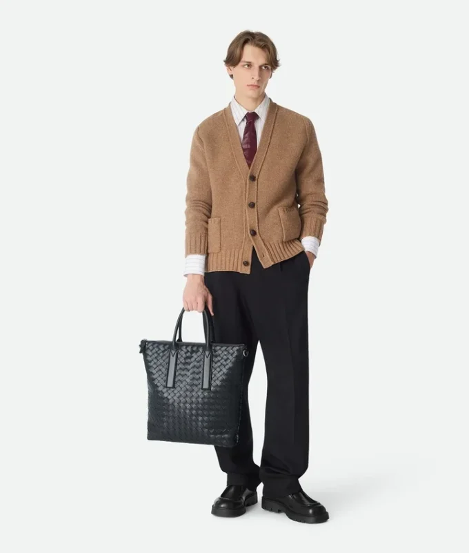 Intrecciato-tote med dragkedja Intrecciato-tote med dragkedja