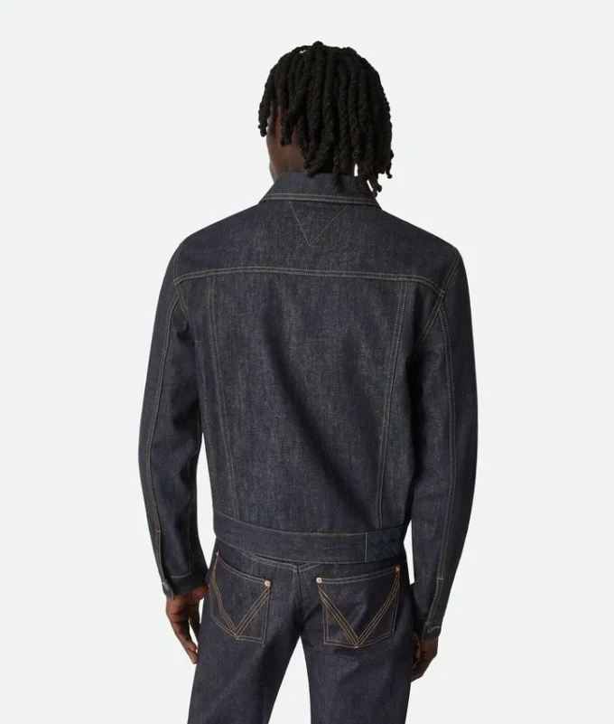 Jacka i rå indigo-denim Jacka i rå indigo-denim