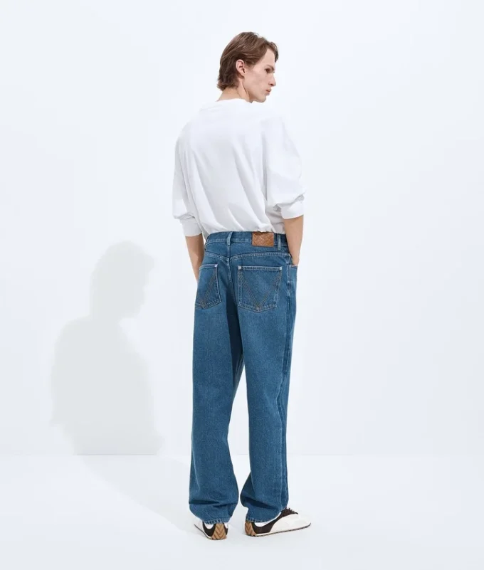 Jeans med vid ben i medium indigo Jeans med vid ben i medium indigo