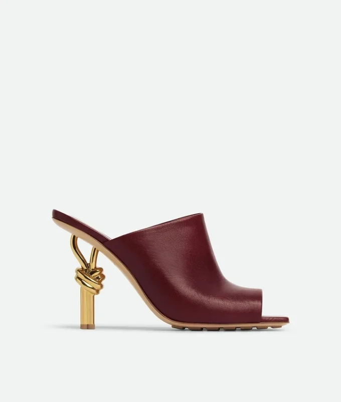 Knot Mule Knot Mule