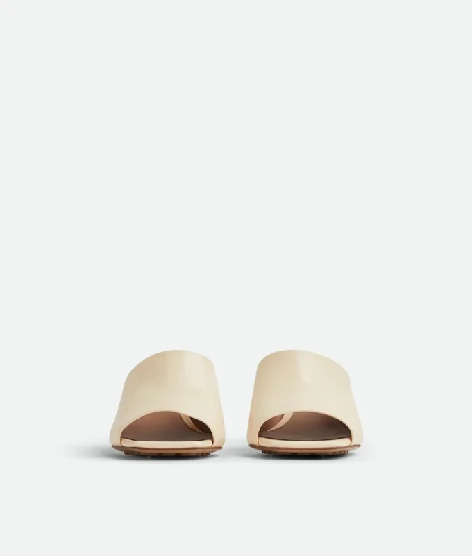 Knot Mule Knot Mule