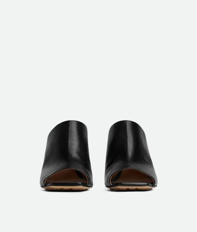 Knot Mule Knot Mule