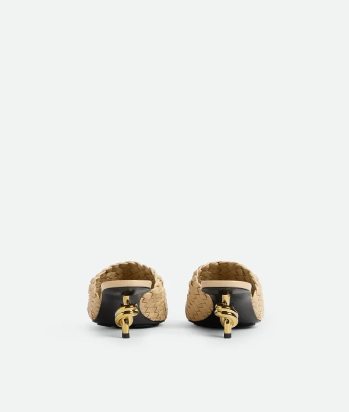Knot Mule Knot Mule