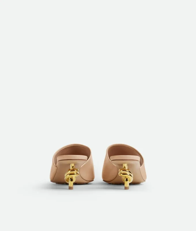 Knot Mule Knot Mule