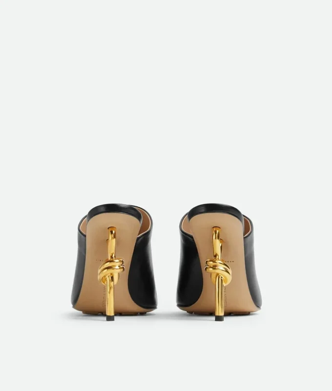 Knot Mule Knot Mule