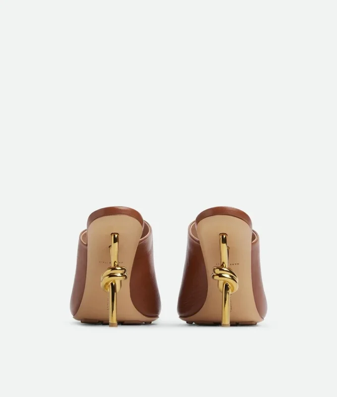 Knot Mule Knot Mule