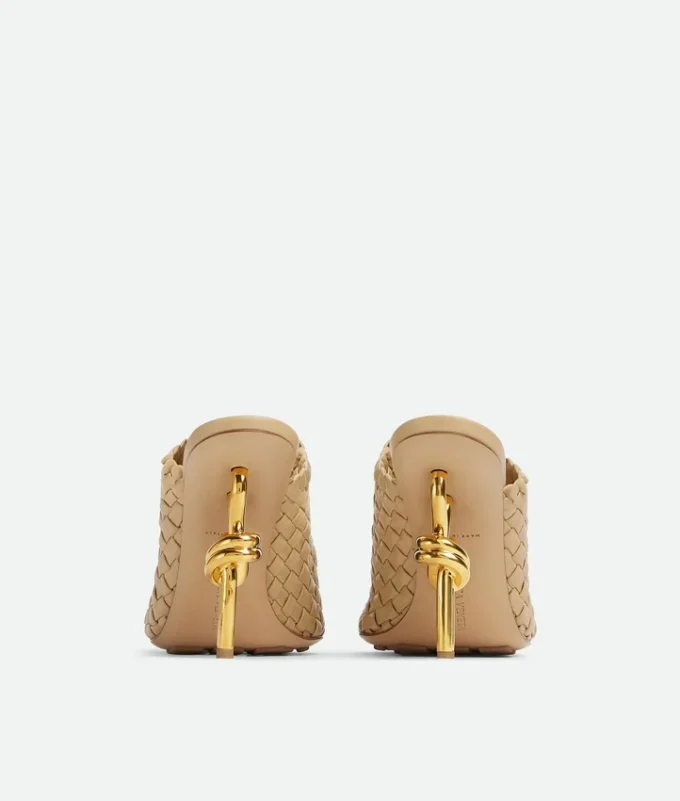Knot Mule Knot Mule