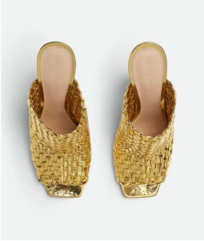 Knot Mule Knot Mule