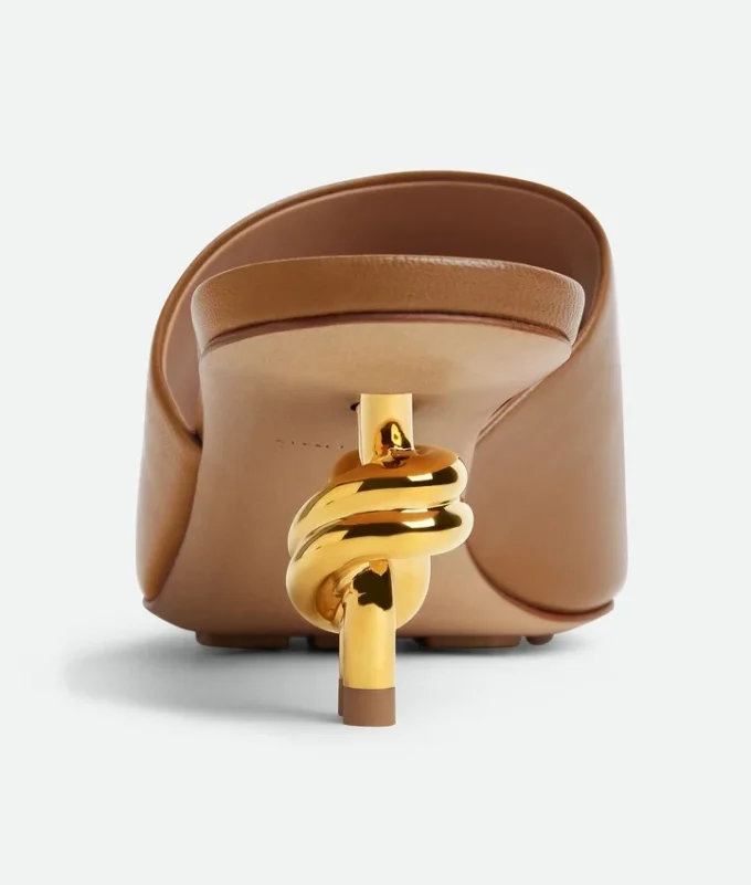 Knot Mule Knot Mule