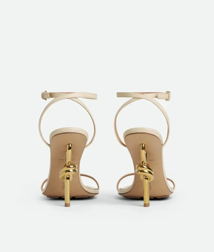Knot-sandal Knot-sandal