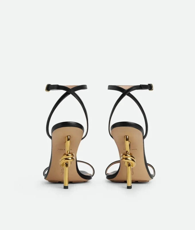 Knot-sandal Knot-sandal