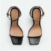 Knot-sandal Knot-sandal