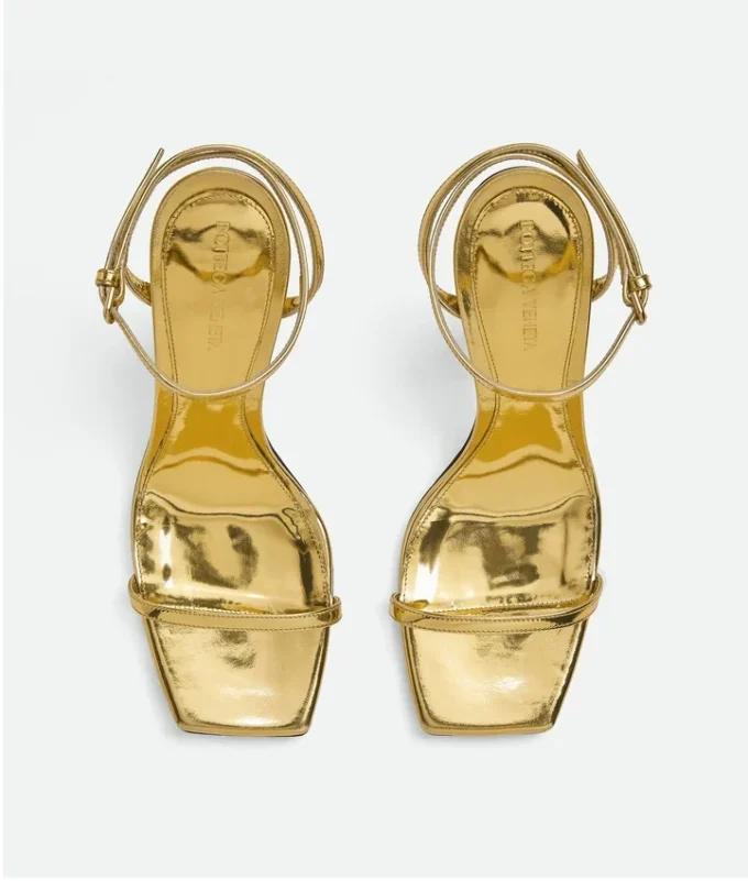 Knot-sandal Knot-sandal