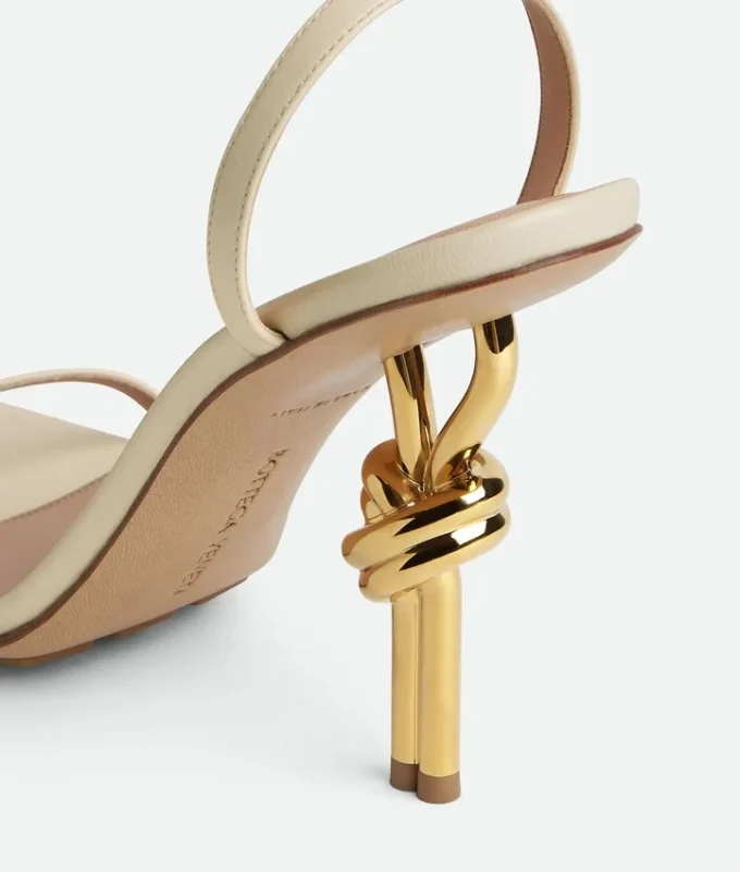 Knot-sandal Knot-sandal