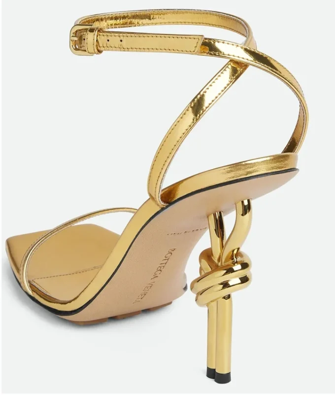 Knot-sandal Knot-sandal