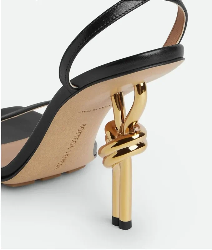Knot-sandal Knot-sandal