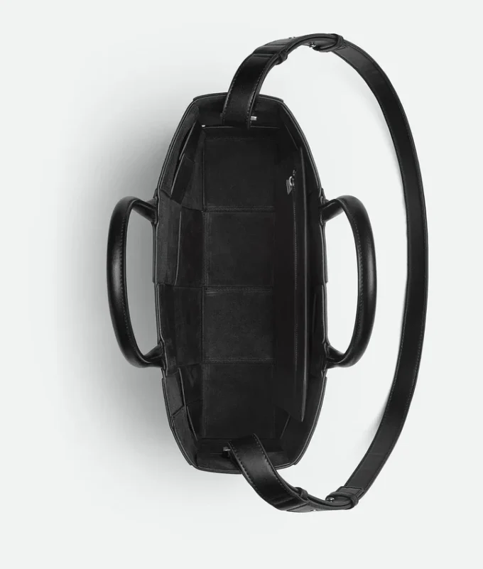 Liten East-West Arco-tote Liten East-West Arco-tote