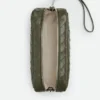 Liten Intrecciato-pouch med handledsrem Liten Intrecciato-pouch med handledsrem