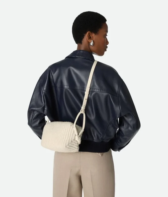 Loop Top Handle