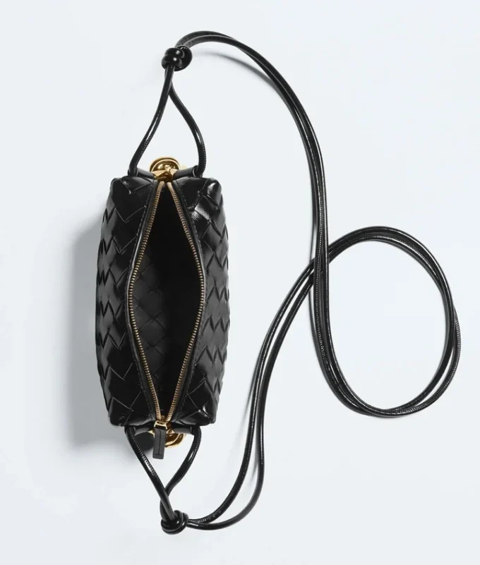 Mini Loop Metal Knot Mini Loop Metal Knot
