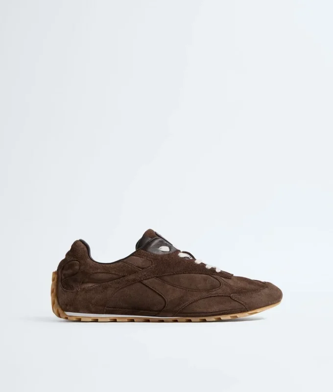 Orbit Flash Sneaker