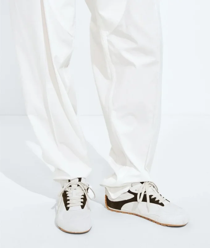 Orbit Flash Sneaker Orbit Flash Sneaker